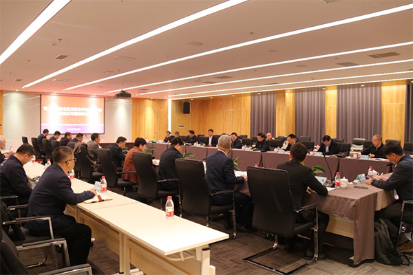 省人大副主任陳向群一行就航空產(chǎn)業(yè)發(fā)展情況到集團(tuán)開展專題調(diào)研